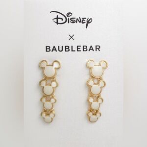 🌻 Disney Mickey Mouse Pearl Lined Drop Earrings